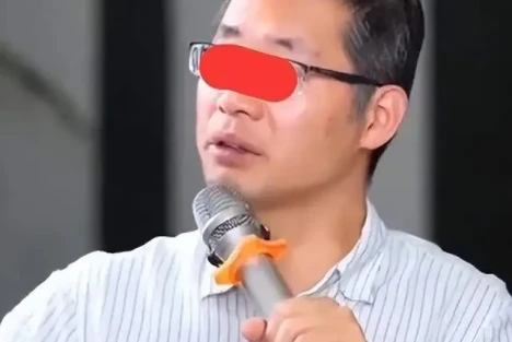 跪着的人，看谁都矮 ——评郑毓煌的“基因殖民主义”