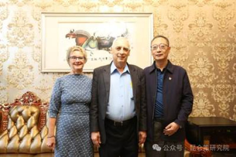 胡澄：在希望与挑战中坚守我们的信仰——答印共记者诗语同志