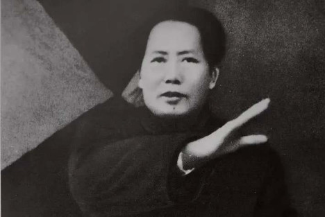 毛泽东：希望帝国主义和反动派发善心，是不可能的，唯一的方法是斗争