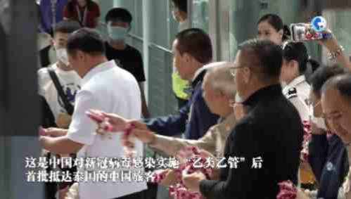美国称“中国向世界扩散病毒变异株”,是科学还是巫术?