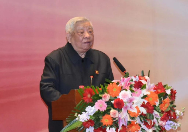 北京传来5场纪念毛主席诞辰127周年大型活动,毛主席的孙媳刘滨也参加了