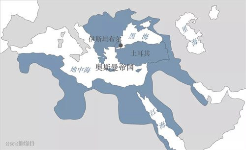 为了转移土耳其国内民众的注意力，埃尔多安频频出兵国外的同时，也不得不在民族问题上大做文章，他大力鼓吹泛突厥主义，宣扬土耳其昔日的辉煌，以试图提升民众的自豪感。所以，土耳其人冒认匈奴、突厥为土耳其的祖先也就不奇怪了。
