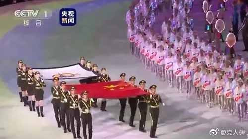 军运会开幕式唱《歌唱祖国》第三段“我们领袖毛泽东”,多少年没听到了!