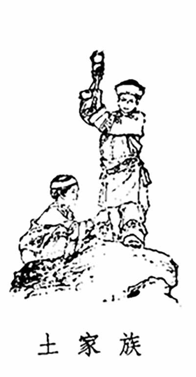 中华民族是伟大的民族。在祖国的长期历史过程中,正是由于我国各族人民一贯并肩战斗,才把我们伟大祖国的历史不断推向前进。最后,终于在伟大领袖毛主席和中国共产党的正确领导下,用人民革命战争,彻底摧毁了帝国主义、封建主义和官僚资本主义这三座长期压在全国各族人民头上的大山,使我国各族人民脱离了苦海,获得了解放。