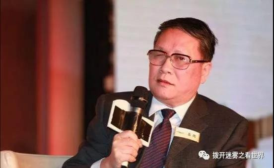 西方制度有“低人权优势”；中国制度有“高人权劣势”。这也导致一个副作用。