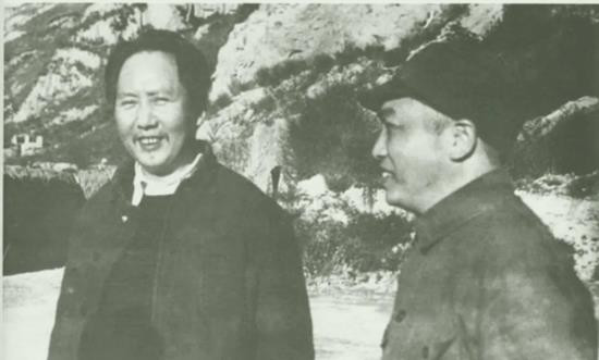 毛主席对徐向前说:“有了母鸡何愁没有蛋呢!”