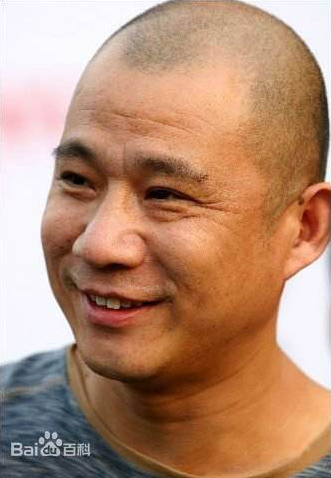 他们用荒诞不经、夸张无聊、低俗淫乱的书写、摄影、绘画手法手段,极尽挖苦、讽刺、造谣之能事,把我们的党、国家、军队和我们的民族、人民,丑化、矮化、妖魔化!