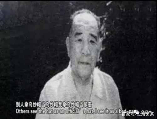 风险决策的时候主政的人不要老想着位子,稍微对老百姓有些责任心、稍微有些良知就会避免很多不必要的伤亡、很多无谓的巨大损失。
