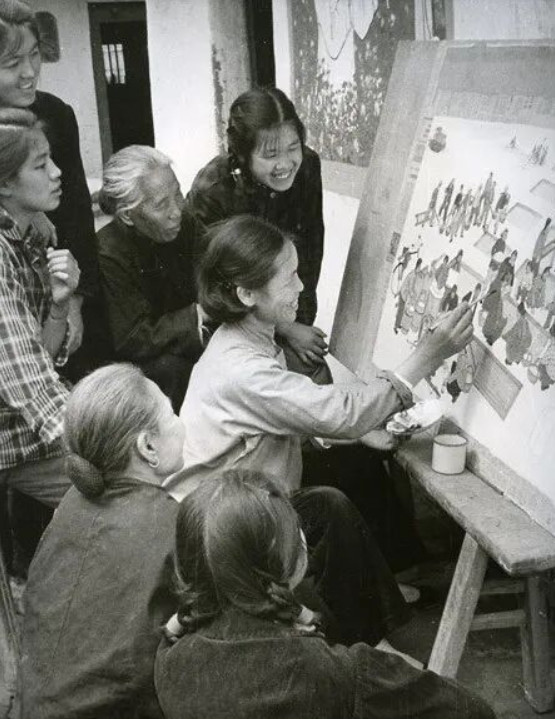 “公社”为何物？：英国记者1960年走访中国15个人民公社