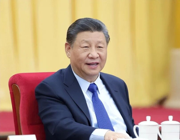 民心是最大的政治,群众是最好的老师,网络是最大的舞台。最根本的路径就是站稳人民立场、依靠人民力量