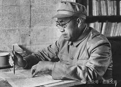 那些从战火里走出来的先辈们，用自己的一生给出了答案——权力是人民给的，只能用来为人民谋幸福。这份跨越时空的初心，直到今天，依然是我们走好前路最珍贵的力量。