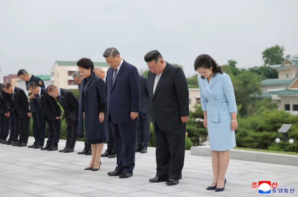 朝中社关于习近平总书记访朝图片新闻(集锦)