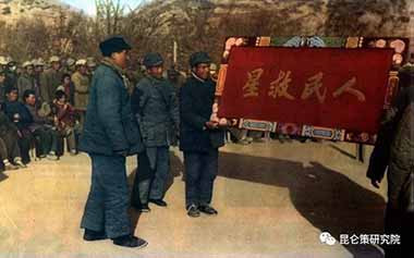 《东方红》这支红歌,当之无愧地代表着一个时代,只有第一,没有之一,因为它是新、旧社会的分水岭。