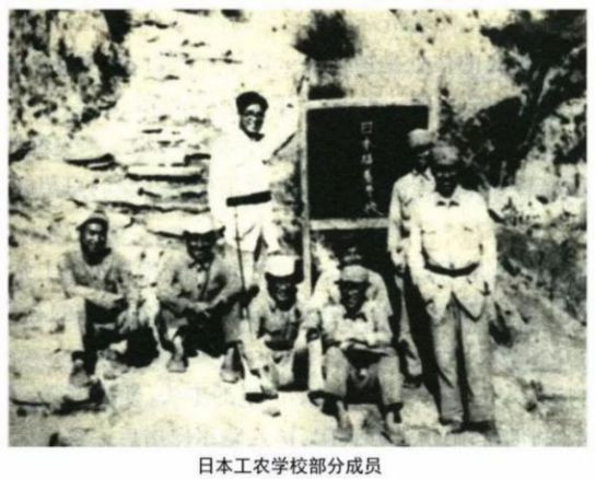 我们需要仇恨、警惕和反对的是日本军国主义,绝不是日本人民,更不是日本的一切,任何时候都应该牢牢记住这一点!