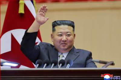 金正恩同志在第十五次全国教员大会开幕式上的讲话