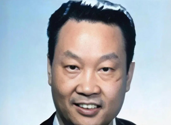 揭秘金无怠：潜伏中情局37年被叛徒出卖，他用一个塑料袋，守住了最后的忠诚