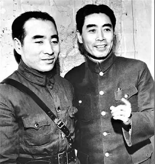 抗战期间的重庆谈判,周恩来为何力荐林彪代表毛泽东会见蒋介石?