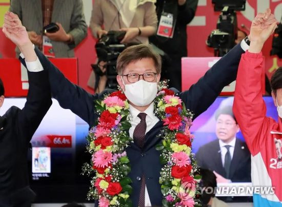 韩国今日“变天”？