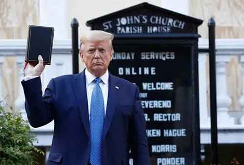 别震惊,也别生气,狗是听不懂人话的,帝国主义是不讲道理的,天要下雨,狗要发疯,没有道理可讲。 你打你的,我打我的,干就是了嘛。