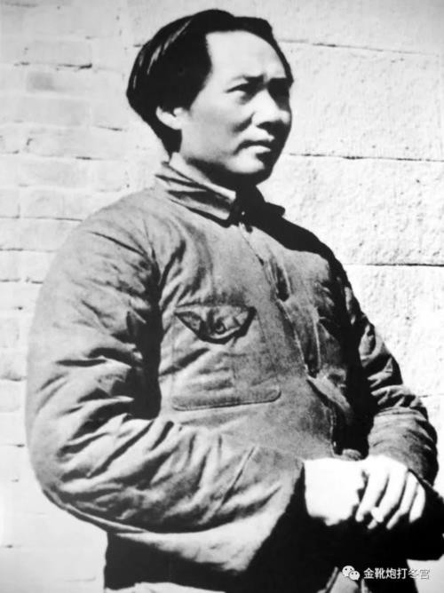 只有现实足以教育人心，足以让今人理解曾经那段历史的伟大与必须。