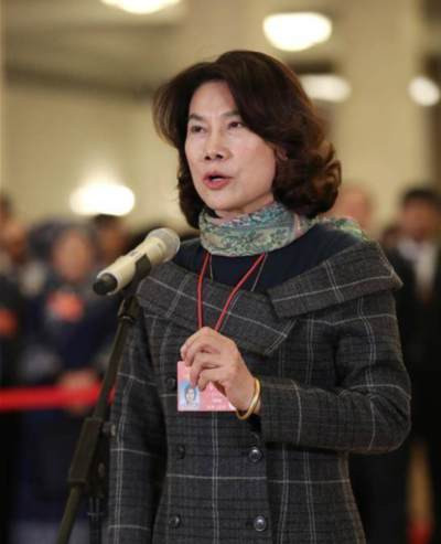 董明珠安排给员工普涨工资1000元说明啥?遏制两极分化?