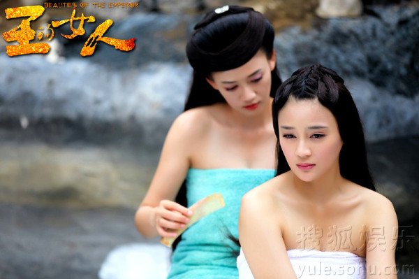 在“中国造”的影视剧中，一个最烂的标志，就是荧屏“美女化”。“美女化”的荧屏，让影视剧已丧失起码的信息负载力，很多影视剧几乎堕落成了骗子和“骗局”。