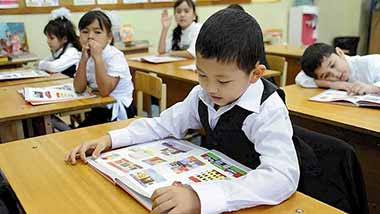 俄共中央机关报《真理报》社论:这个国家的孩子没有一席之地么?