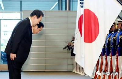 重度污染的地球、迷茫无助的普通人群,需要李在明这样的有识之士站起来发声、呐喊、争取。