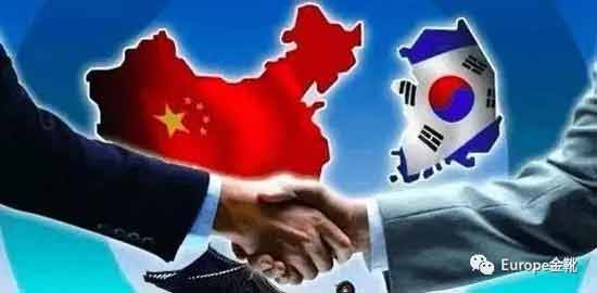 不是群众放弃了春晚,而是春晚远离了人民;不是人民亲近了韩流,而是资本控制了舞台。