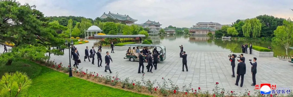 朝中社关于习近平总书记访朝图片新闻(集锦)