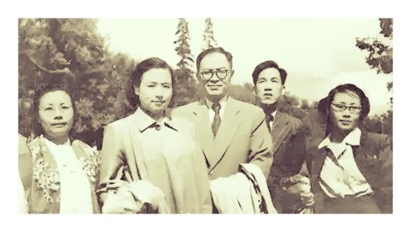 网评：证据可信，事实清楚，逻辑严谨，有说服力！“中央队秘书长”到了某人那里，怎么就把“队”字弄丢了呢……