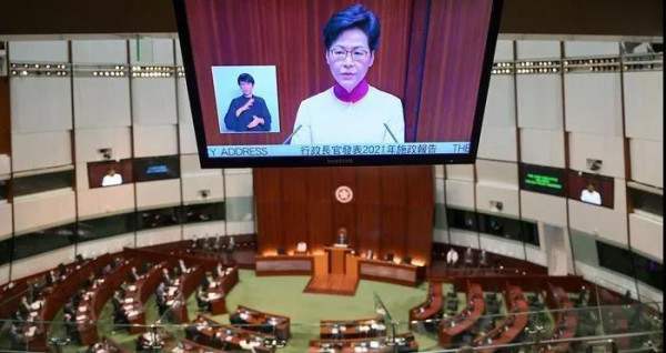 资本主义的毛病越来越需要社会主义的药来治！