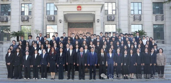 驻朝鲜使馆举办“来朝留学第一课”活动