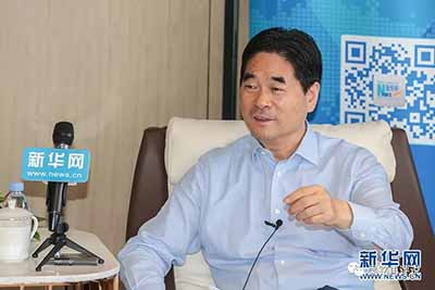 能不能这样给我们所有的大学、中学、小学、中专、技校搞一个排名,就是按照你这所大学毕业生的犯罪人数、犯罪总次数、恶劣程度,给全国、全世界的大学、中学、小学排一个名次。