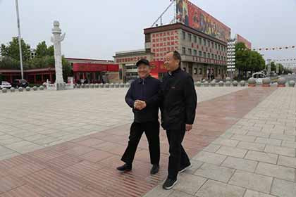 临淄西单村赴红色教育基地南街村考察学习
