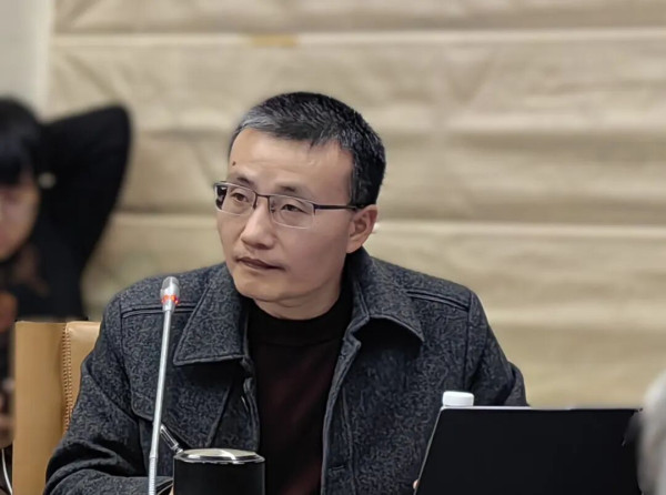 离开阶级斗争，所有理论分析都将是抽象的
