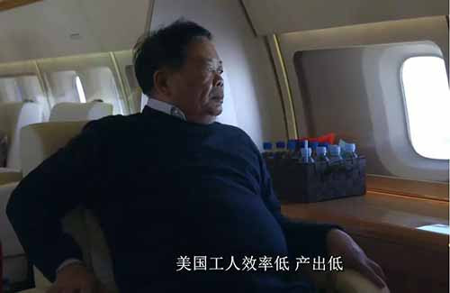 在资本全球流动的时候，更大地区范围乃至全世界范围的工人们联合就成为大势所趋，工人们需要这样联合起来对抗资本主义制度，砸碎施加在他们身上的枷锁，只有这样，工人们才能在与资本的斗争中取得最终的胜利。
