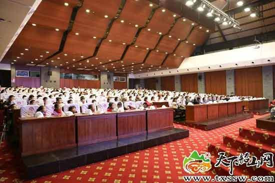 红12月！40场纪念毛主席诞辰活动提前到达
