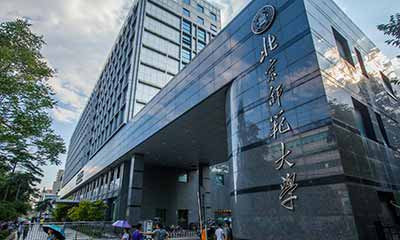 建立省级革命委员会，不仅是全面夺权阶段的主要任务，也是文革发展的重要节点，标志着文革由全面夺权阶段进入了斗、批、改阶段，即文革在这两个阶段发展的转折点。