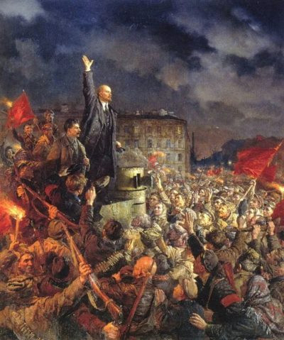 帝国的行政机关很多一个接一个的瘫痪和解体，失去了统治阶级的庇佑，特权阶层和地主贵族更是脆弱不堪。革命的火焰从一个工厂传到另一个工厂，从一个兵营传到另一个兵营，由此从彼得格勒传向全国！