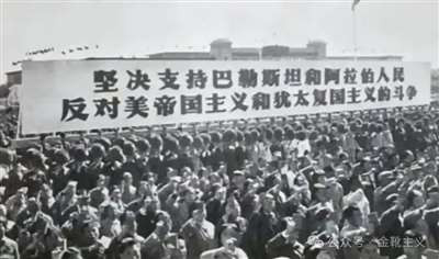 本次的运动主角USB工会是一个相对年轻的工会联合会，成立于2010年，由多个更小、更激进的“基层工会”合并而成 。从它的名称本身就揭示了其组织哲学：自下而上、植根基层、强调工人的直接参与。USB拥有全国性的组织架构和约二十五万名成员，在公共部门（如交通、医疗、教育）和物流行业（如港口）尤为活跃 。