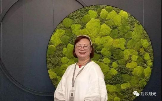 世界上的疫苗虽然有很多，但防疫要靠全社会的努力，要靠一个把人民利益放在心上的执政党。