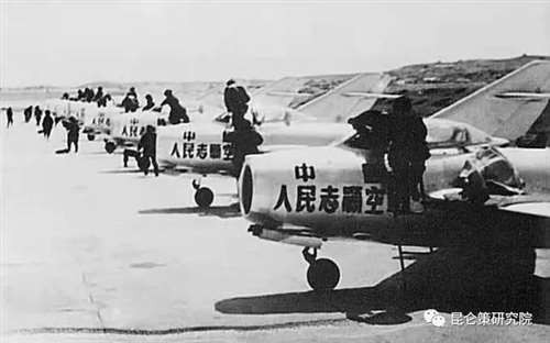 贾永:美国上将为何对他肃然起敬,从长津湖之战说起