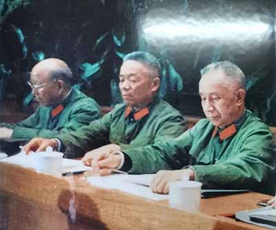 1961年，粟裕来亲自吊唁陈赓，追悼会上联系中央：我只有一个请求