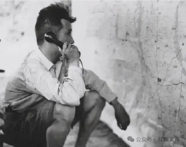 1948年8月底的延安,窑洞里的煤油灯亮到深夜,毛主席盯着最新的前线电报,忽然向身旁的叶子龙低声交代一句:“华东方向放心,东北要再催一催。”短短十几个字,道出他对两大主力军团截然不同的用人思路。