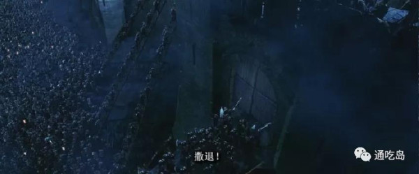 所以对于《长津湖》这样的电影，无论它有怎样的缺点，只要屁股不歪，我就会支持它的上映和大卖。每一代中国人都应该知道这段历史，都应该讨论这段历史。“帝国主义亡我之心不死”“美帝野心狼”，绝不是空话。热爱和平，但绝不能对帝国主义有不切实际的幻想。