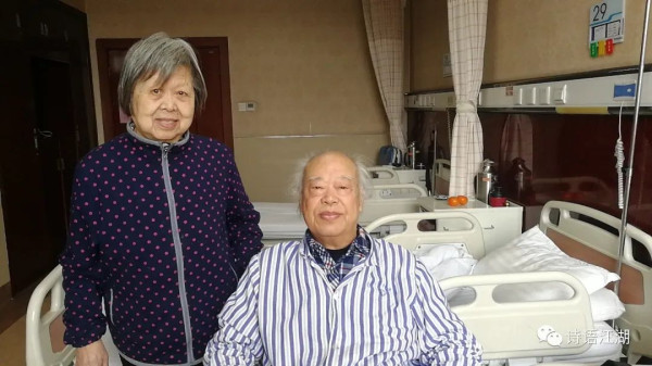 缅怀纤夫前辈——兼致袁宗琪老师
