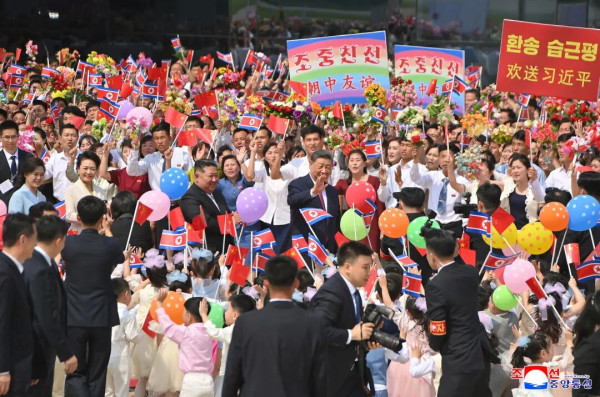 朝中社关于习近平总书记访朝图片新闻(集锦)