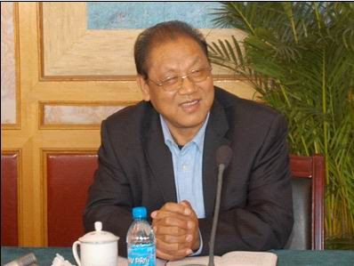 1983年他坚决顶住了单干风：记巩义市竹林镇党委书记赵明恩