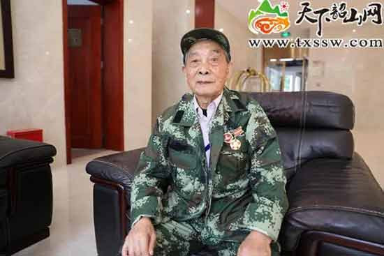 抗美援朝老兵来韶 重温峥嵘岁月
